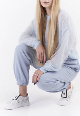 SP019 PÓŁBUT BIAŁY SKÓRA