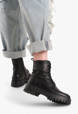 TR710-S TRAPERY CZARNY SKÓRA